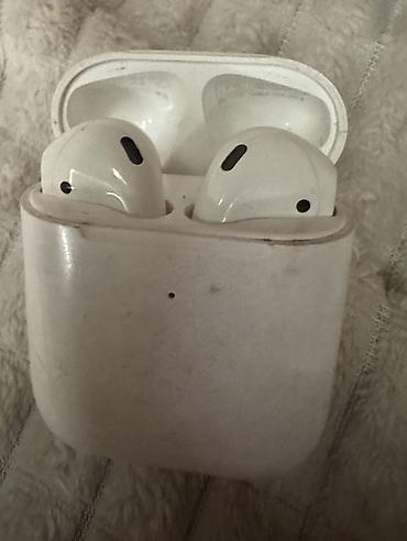 apple watch 1: Apple AirPods (1-ci nəsil) – orijinal dizaynlı TWS qulaqlıqlar — 1