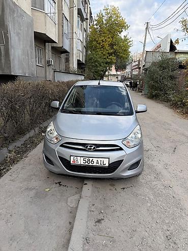 zimniy balon: Hyundai i10: 2012 г., 1.1 л, Механика, Бензин, Хэтчбэк — 1