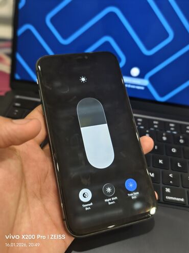 Apple iPhone: IPhone 11, Б/у, 64 ГБ, Space Gray, Чехол, 100 % — 4