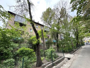 Продажа квартир: 3 комнаты, 60 м², Хрущевка, 1 этаж, Косметический ремонт