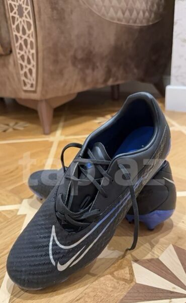 kisi sapaskileri: Nike phantom GX butsi 1 defe geyinilib 0dır