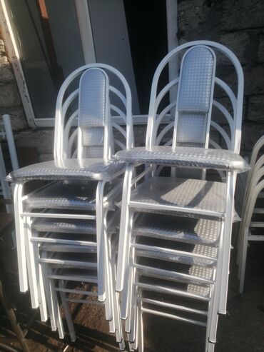 Stullar: Stullar 13m başlayır 60m kimi Modellərə görə qiymət dəyişir Kuxna ücün — 28