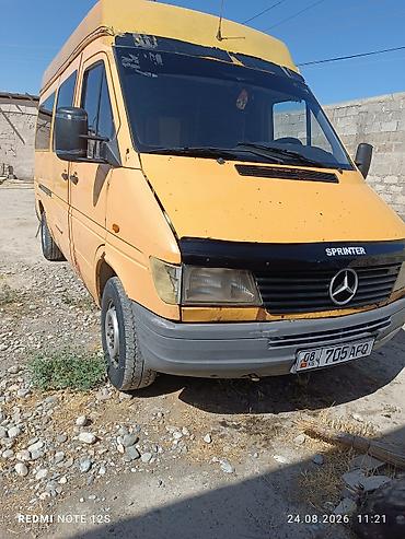 мото кийим: Mercedes-Benz Спринтер: 1997 г., 2.9 л, Кол менен иштөөчү, Дизель, Van — 2