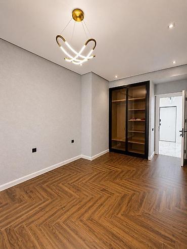 Mənzillərin satışı: Satılır 3 otaqlı yeni tikili 115 m², 28 May m. Kateqoriya Yeni tikili — 7