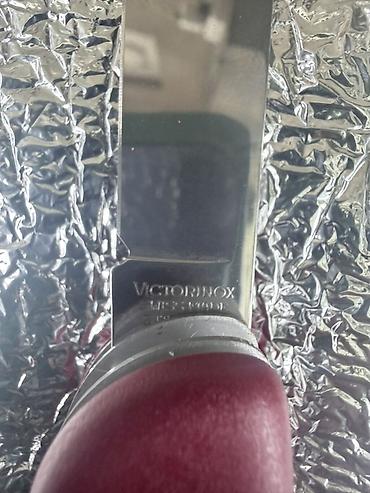 Аңчылык жана балык уулоо: Мультитул-нож Victorinox с кожаным чехлом - Бренд: Victorinox (клинок — 3