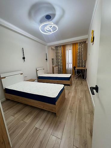 Долгосрочная аренда квартир: 3 комнаты, Риэлтор, Без подселения, С мебелью полностью — 4