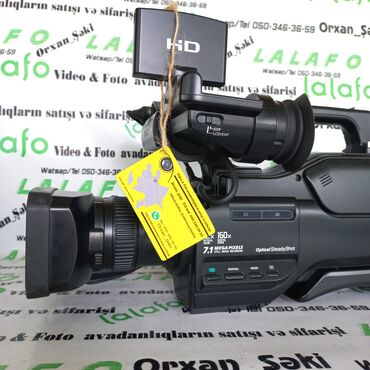 canon 1100d qiyməti: Sony HD2000. Kamera xaricdən gələn mallardır. çox ideal vəziyyətdə