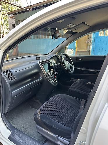tsunami купить: Honda Stream: 2002 г., 1.7 л, Автомат, Бензин, Минивэн — 6
