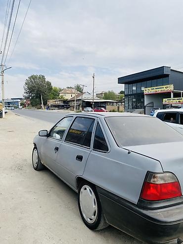 small car: Daewoo Nexia: 1998 г., 1.5 л, Механика, Бензин, Седан — 3
