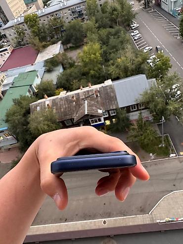 xiaomi 12 x: IPhone 17 Pro, Б/у, 256 ГБ, Синий, Коробка, 98 % — 5