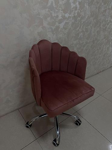 Yeni, Təkərli, Qolları tənzimlənmir, Vеlur parça