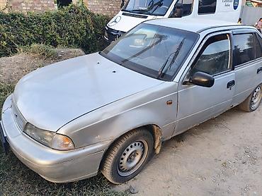 део такума: Daewoo Nexia: 2001 г., 1.5 л, Механика, Газ, Седан — 3