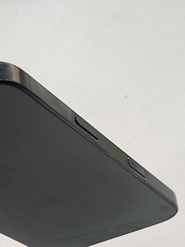 apple iphone 16e: IPhone 16 Pro, 128 GB, Black Titanium, Qırıq, Simsiz şarj, Face ID — 4