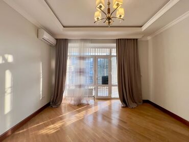 Долгосрочная аренда домов: 320 м², 5 комнат — 19