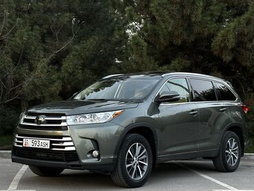 Toyota: Toyota Highlander: 2018 г., 3.5 л, Типтроник, Бензин, Кроссовер