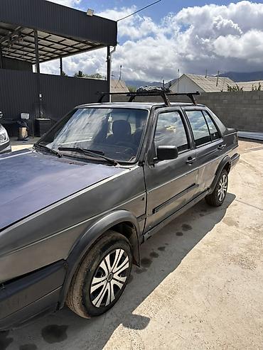 jac 9: Volkswagen Jetta: 1990 г., Седан — 5