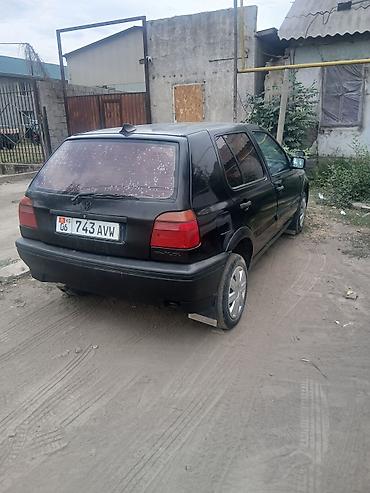 Volkswagen: Volkswagen Golf: 1995 г., 1.6 л, Механика, Бензин, Хэтчбэк — 3