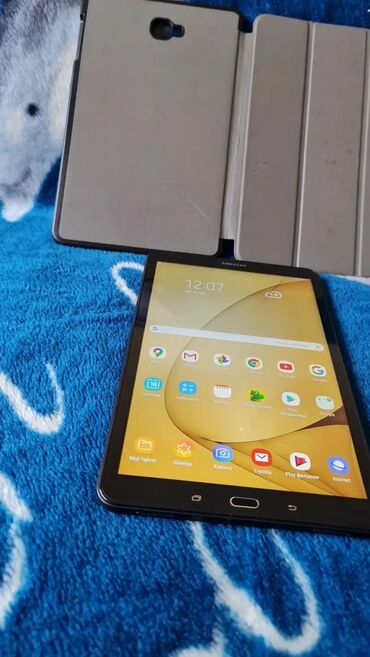 Tableti: Vrhunski tablet samsung,veliki 10.1 inca,ima za sim karticu, nema — 6