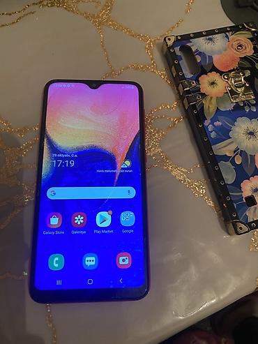 dual sim: Samsung Galaxy A10s, 32 GB, rəng - Qırmızı, İki sim kartlı — 2
