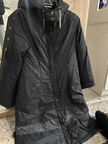 стильные зимние куртки женские: Пуховик, M (EU 38)