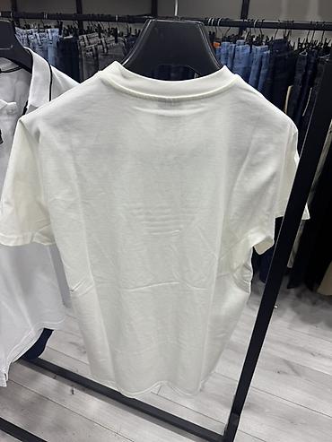 футболка american eagle: Мужская футболка, XL, 2XL, S, Emporio Armani, Новый, цвет - Белый, Самовывоз — 3