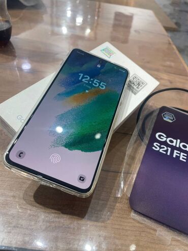 samsung telfonlar: Samsung S21 FE 5G, 128 GB, rəng - Yaşıl, Barmaq izi, Simsiz şarj, İki sim kartlı
