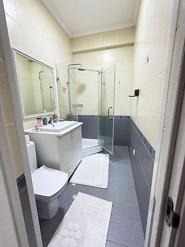 Продажа квартир: 3 комнаты, 118 м², Южная Магистраль Элитка, 8 этаж at lalafo.kg — 12 Продажа квартир: 3 комнаты, 118 м², Южная Магистраль Элитка, 8 этаж — 12