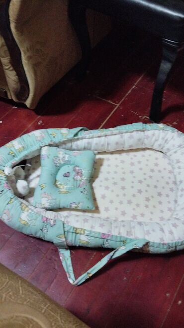расчески для новорожденных: Uşaq yuvası (baby nest) – yığıla bilən, daşıma kəmərli model. - Dəst