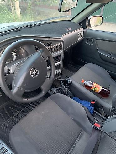Унаа: Daewoo Nexia: 2012 г., 1.5 л, Кол менен иштөөчү, Бензин, Седан — 5