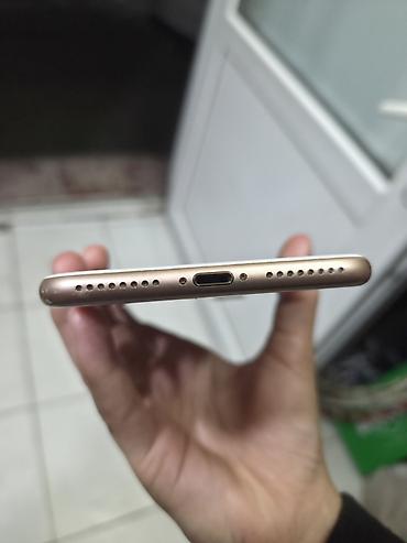 iphone macbook: IPhone 8 Plus, 64 GB, Qızılı, Simsiz şarj — 5