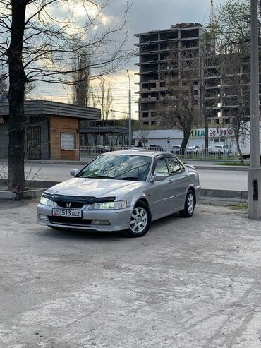 Honda: Honda Accord: 2001 г., 2 л, Вариатор, Бензин