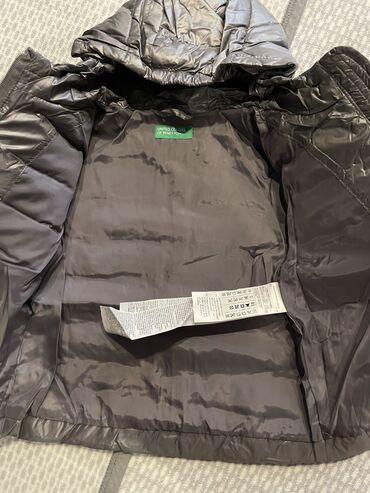 Верхняя одежда: Куртка, Унисекс, 1 - 2 года, Benetton