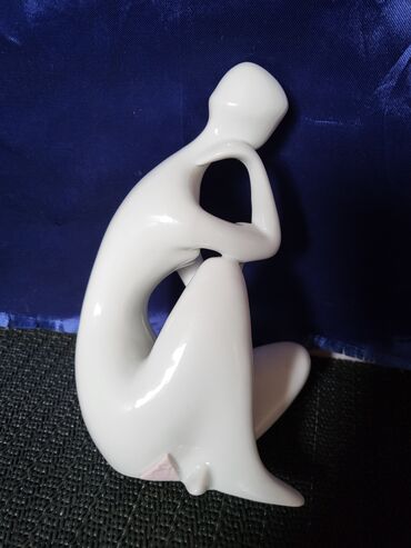 deda mraz na duvanje: Figure, color - White, New