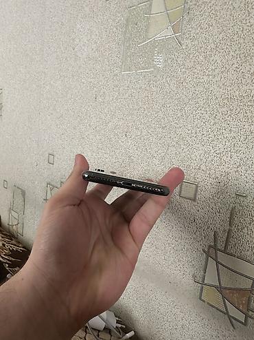 Apple iPhone: IPhone X, 64 GB, Qara — 5