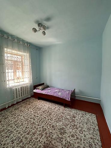 хата в оше: 300 м², 6 комнат и более, Таатан ТЦ — 7