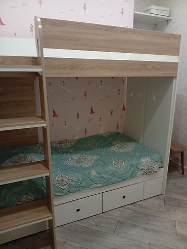 mebel satıram: İkimərtəbəli çarpayı və dolab satılır. Hər ikisi çox əla — 6