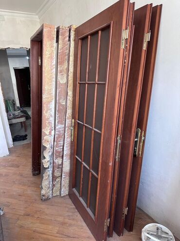 Бункерные двери: Qapi 4eded 205/84sm
40azn biri
Memar ecemi 2355 leli