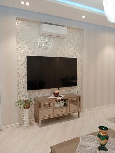 Qonaq otağı dəstləri: Daxili dizayn və mebel paketi – klassik-lüks stil - Geniş qonaq otağı — 19