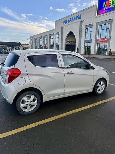 Chevrolet: Chevrolet Spark: 2016 г., Автомат, Бензин, Хэтчбэк — 4