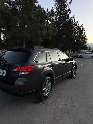 sorento 2018: Subaru Outback: 2010 г., 2.5 л, Автомат, Бензин, Универсал — 7