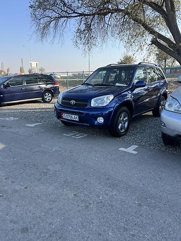 блок офф: Toyota RAV4: 2004 г., 2 л, Автомат, Бензин, Кроссовер — 1
