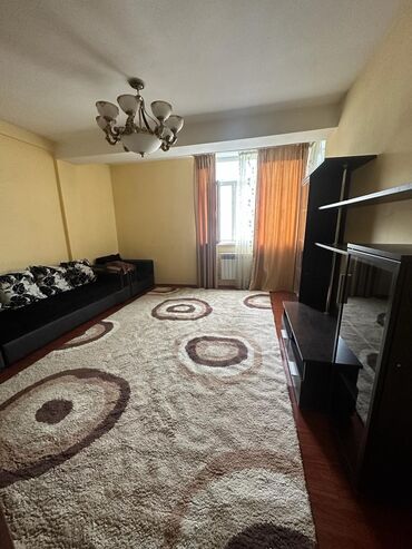 кв в г ош: 3 комнаты, 80 м², 4 этаж