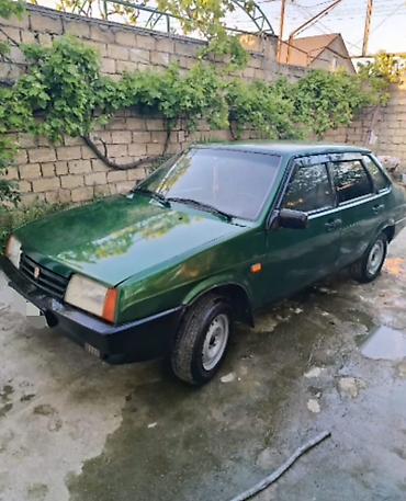drabilka satilir: IZH 2126: 1.6 l | Sedan — 2