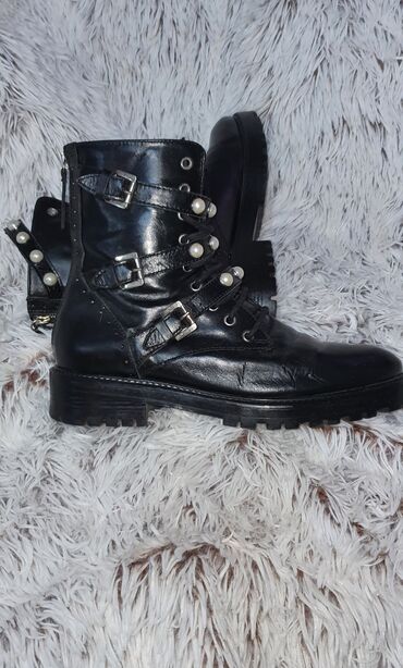 teget čizme: Ankle boots, Zara, 39