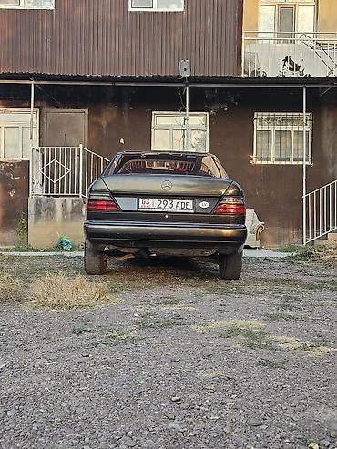 6 2: Mercedes-Benz W124: 1990 г., 2.3 л, Механика, Бензин, Седан — 5