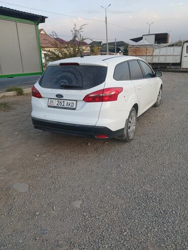 мондео 2: Ford Focus: 2016 г., 1.6 л, Механика, Бензин, Универсал