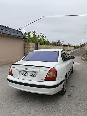 Hyundai: Hyundai Elantra: 2 l | 2005 il Sedan — 12