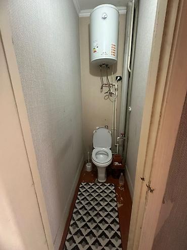 Долгосрочная аренда комнат: Сдается 2х комнатная квартира в Киркомстроме Бишкек Описание: - — 8