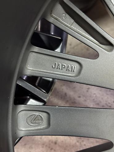 2 gr: Литые Диски R 18 Lexus, Комплект, отверстий - 5, Б/у — 9