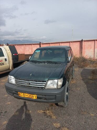 Toyota: Toyota Land Cruiser Prado: 2002 г., 2.7 л, Механика, Бензин, Внедорожник